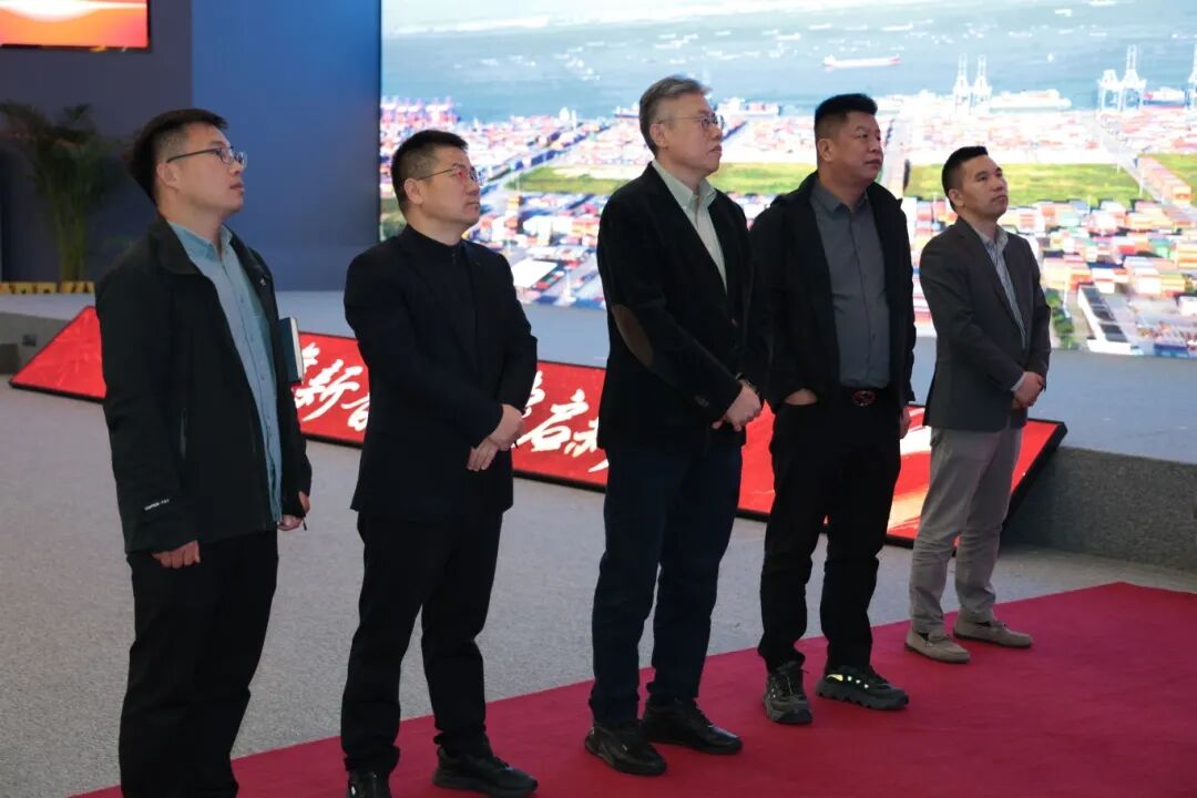 China National Forest Products Industry Association Visits IBI